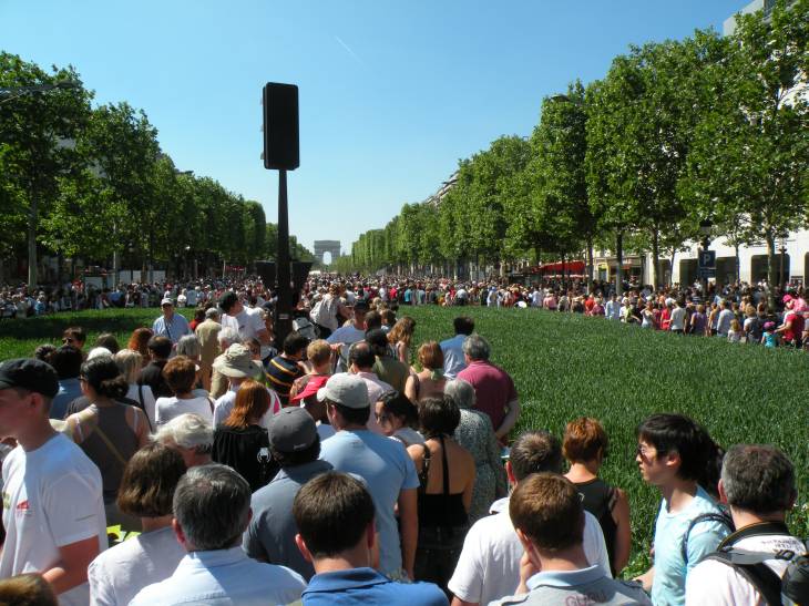  champs de cultures sur les Champs Elysées